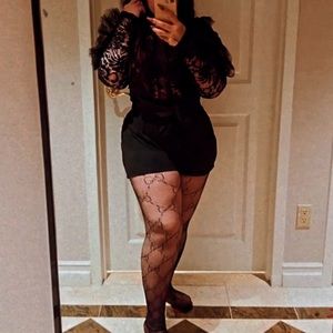 Fashion nova romper size xl